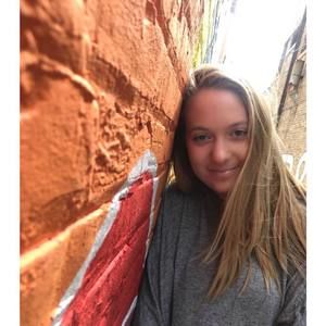 Meet your Posher, Clare